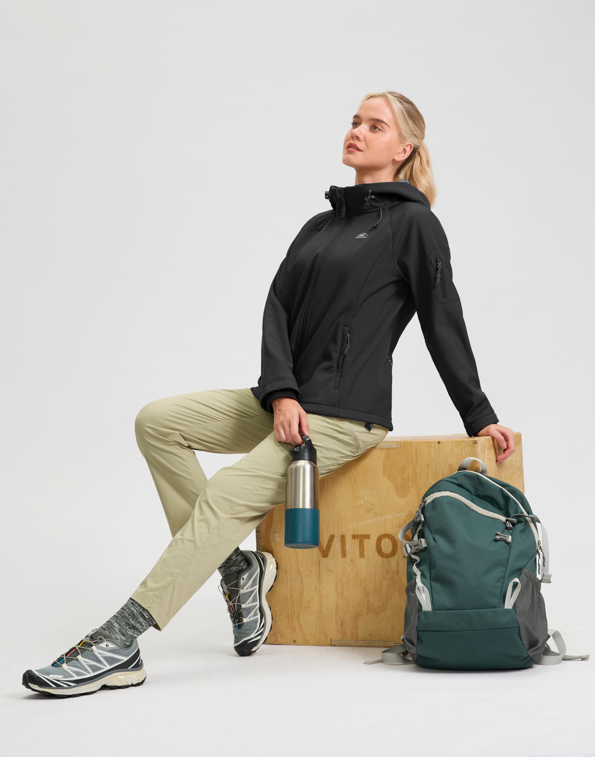 G Gradual Women's Fleece Lined Softshell Jacket Windproof Warm Light Waterproof Hooded Jacket for Women Winter/Fall/Spring