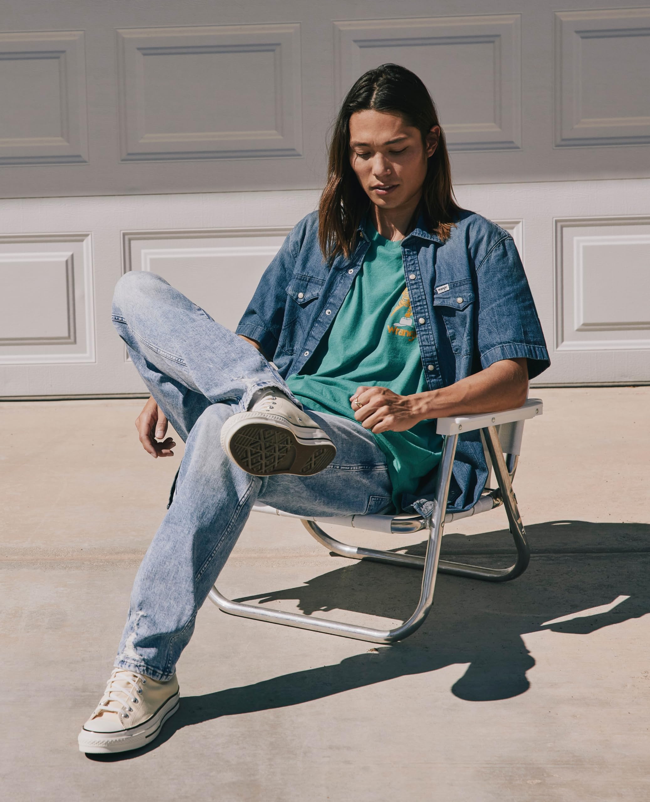 Wrangler Men's Free-to-Stretch Relaxed Fit Jean, Blackened Indigo, 42W x 30L