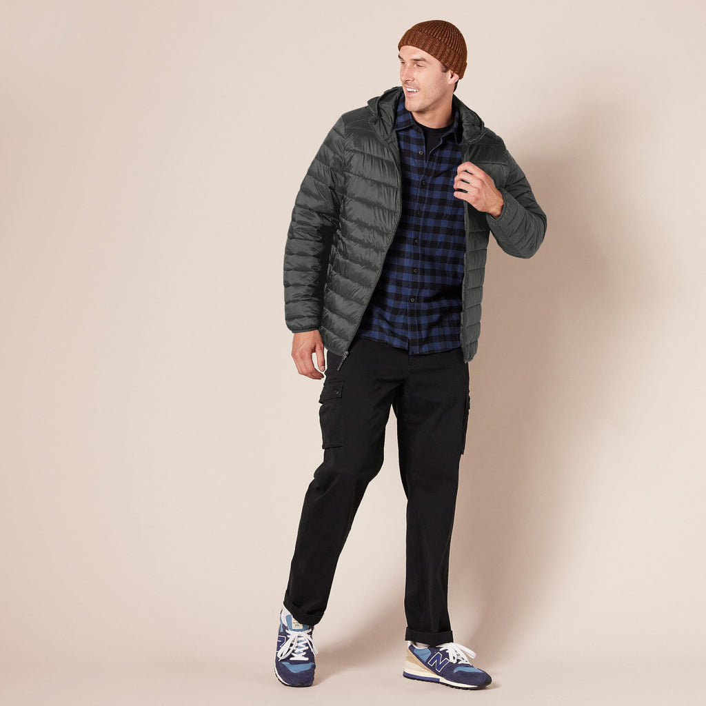 Amazon Essentials Men's Lightweight Water-Resistant Packable Hooded Puffer Jacket, Dark Grey, Large